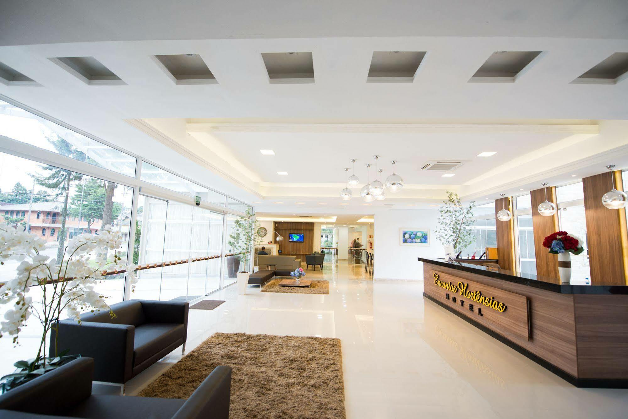 Sky Premium Hotel Gramado - Otima Localizacao Luaran gambar